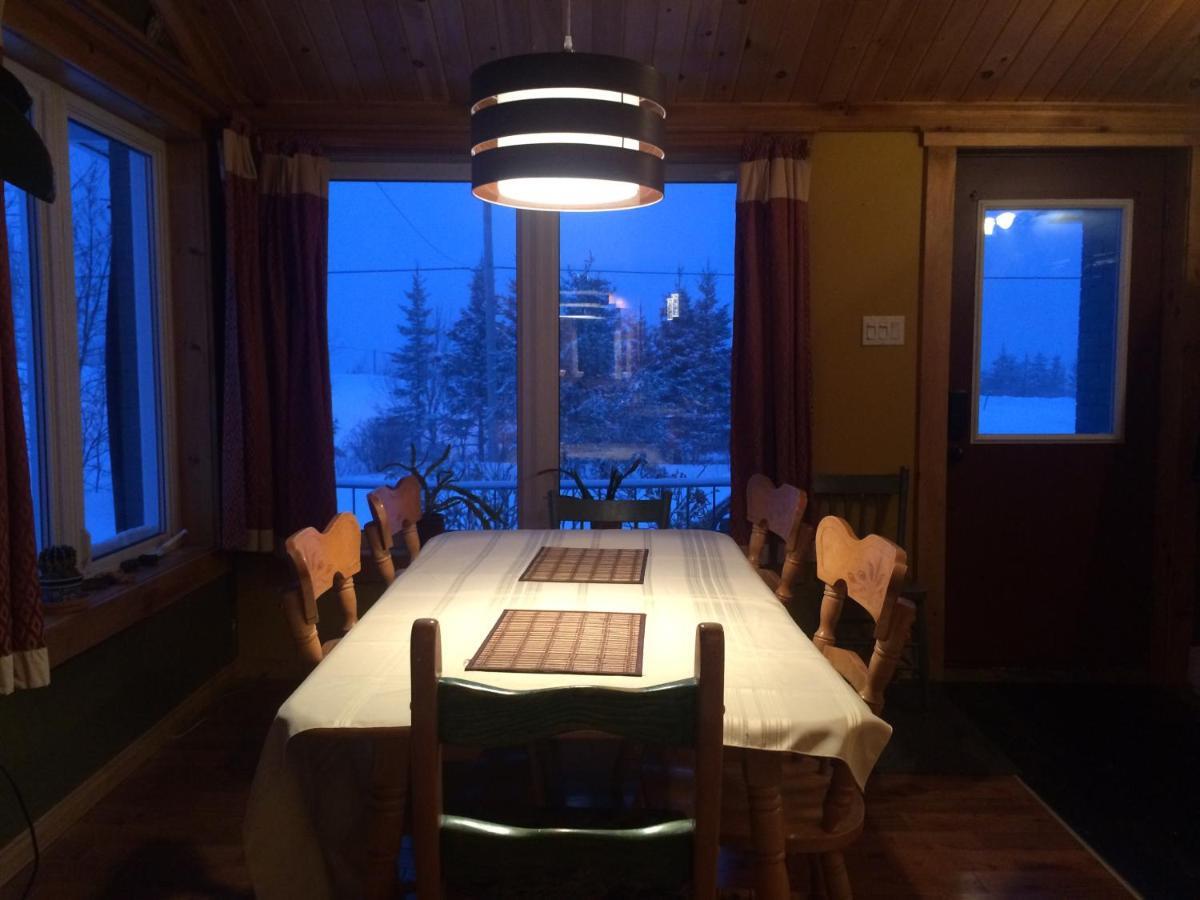 Maison Bleue Sainte Anne-des-Chênes 客房 照片